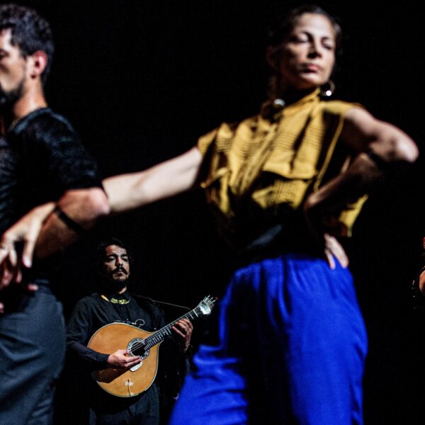 BATE FADO